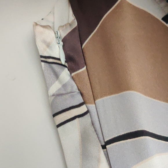 Anne Klein satin long dress low back - Picture 4 of 4